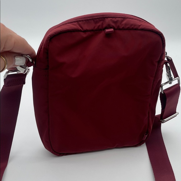 Athleta Crossbody Bag - Picture 3 of 6